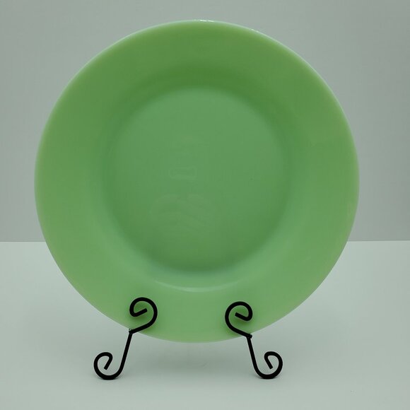 Jadeite Green Glass Dinner Plate Jade-Ite Dinner Serving Plate - Picture 1 of 4